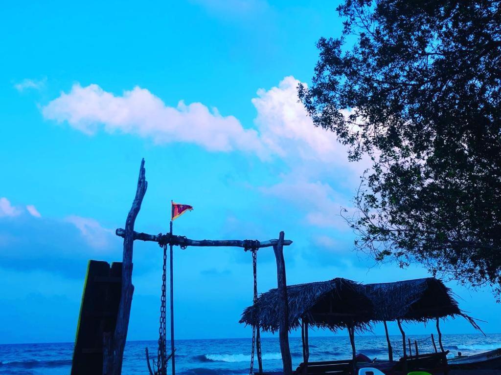 Nilaveli Sheen Coast ตรินโคมาลี ภายนอก รูปภาพ